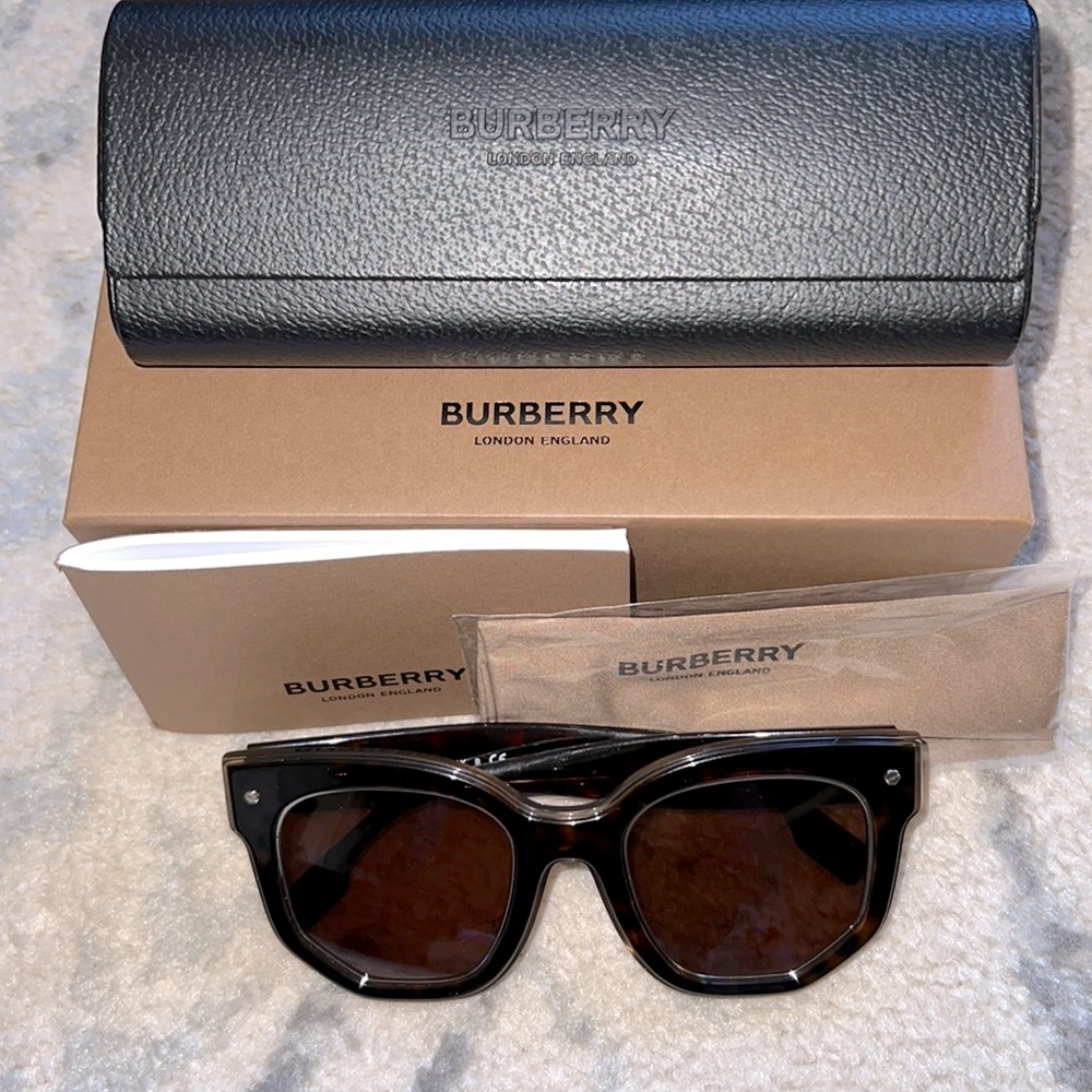 Burberry sunglasses